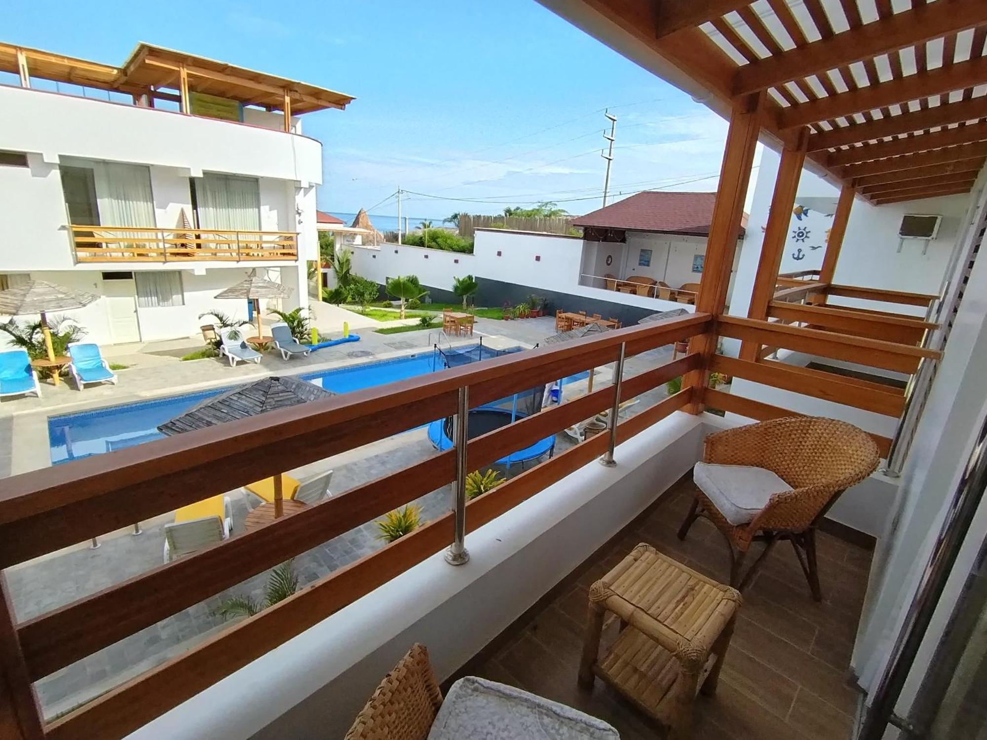 Prim Hotel Vichayito Exterior photo