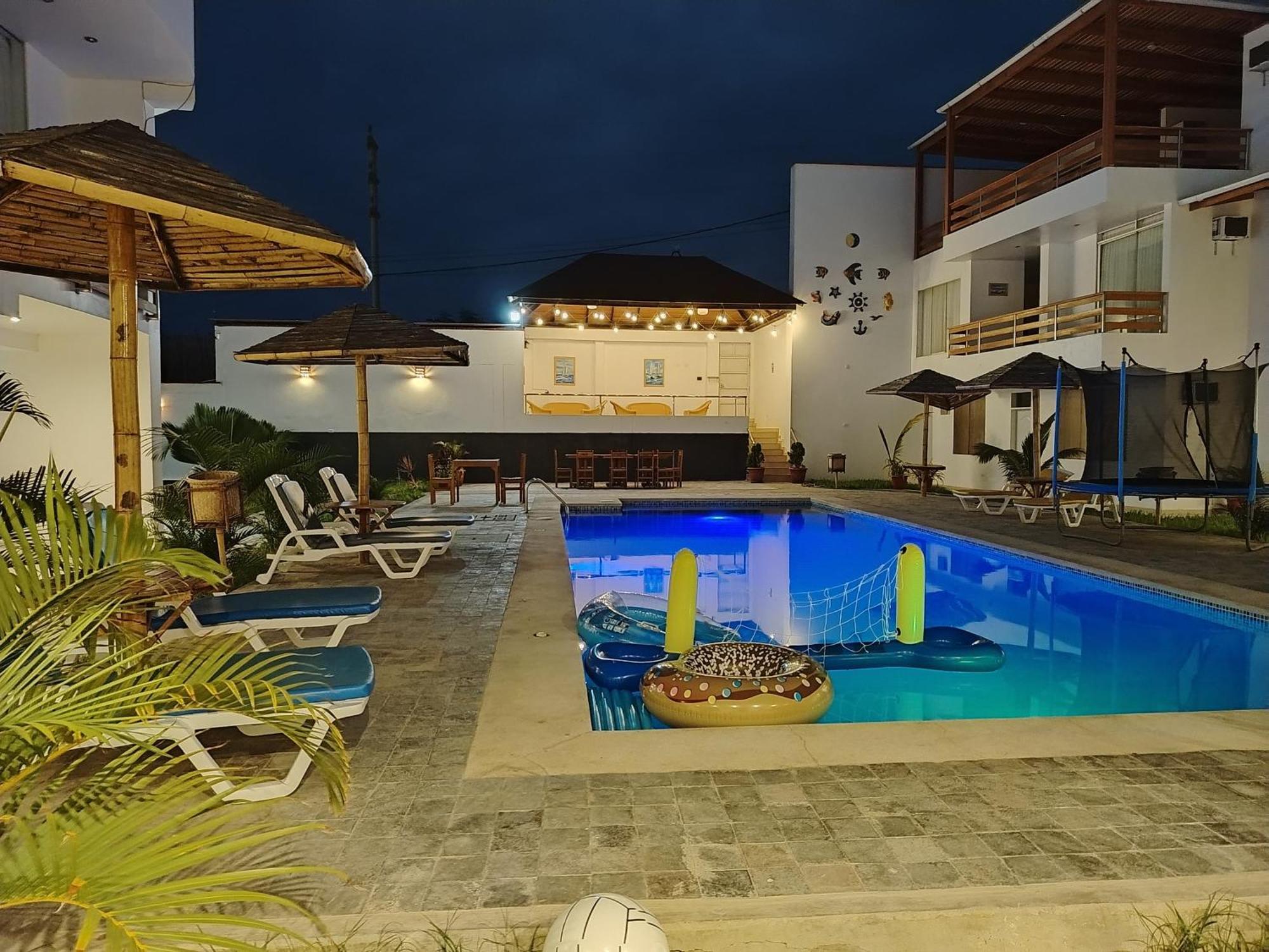 Prim Hotel Vichayito Exterior photo